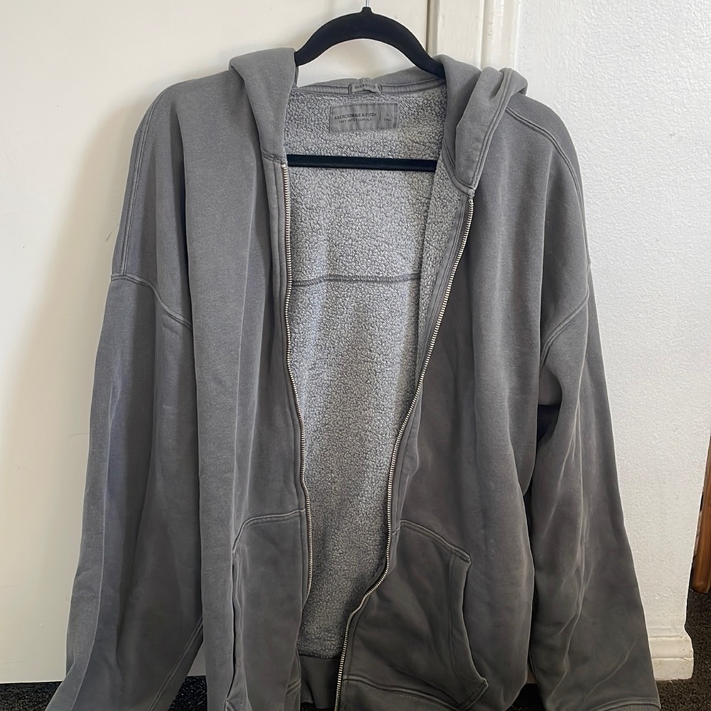 A&F oversized zip up